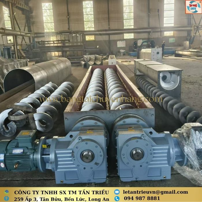 Vít tải xoắn